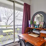 Nice And Bright 3 Bedroom Flat