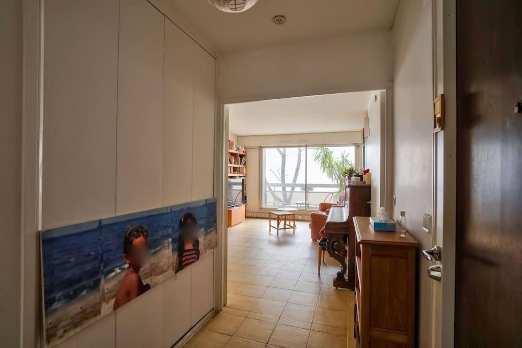 Nice And Bright 3 Bedroom Flat *